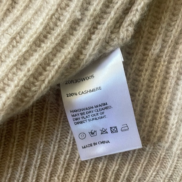 NAP cashmere cardigan - Picture 5 of 5